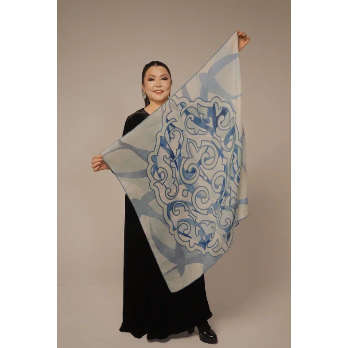 Платок Қарлығаш